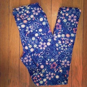 Moving Sale! 4/$30 Brand New Floral Leggings